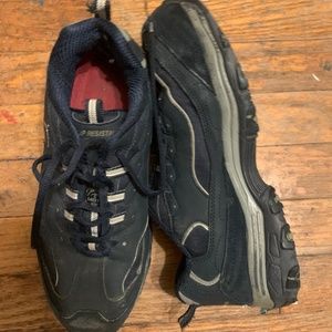 Size 9.5 sketchers